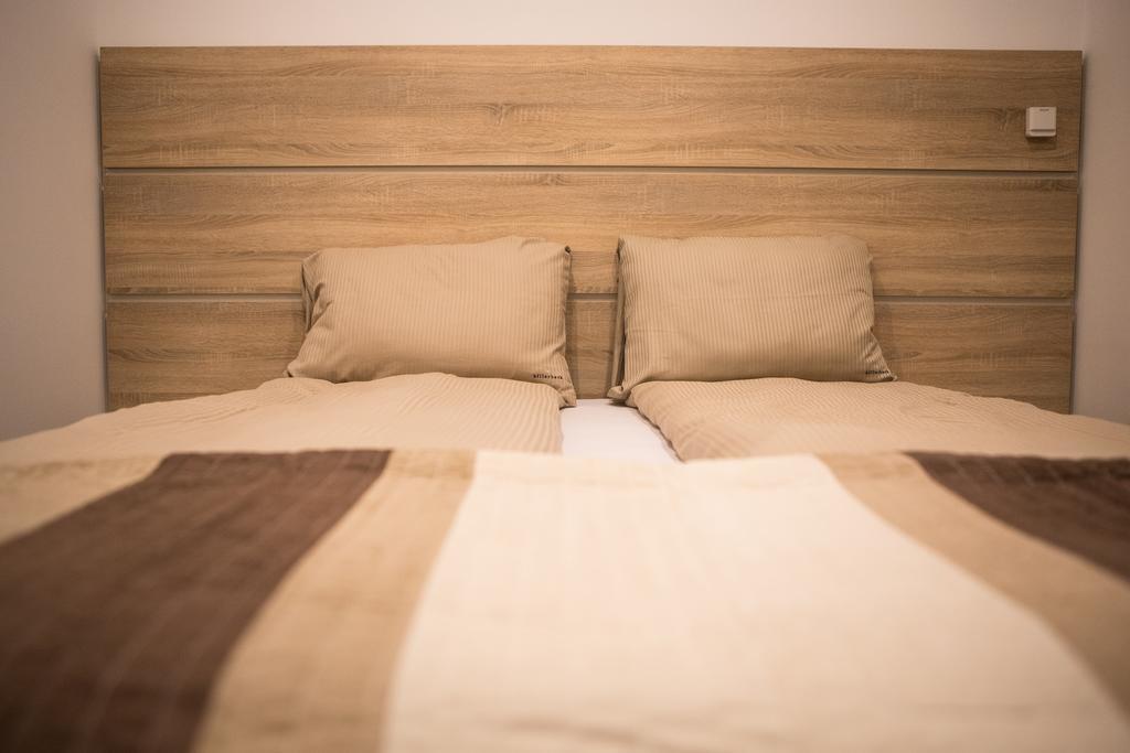 Relax Apartmanhaz มูราฮาลอม ภายนอก รูปภาพ
