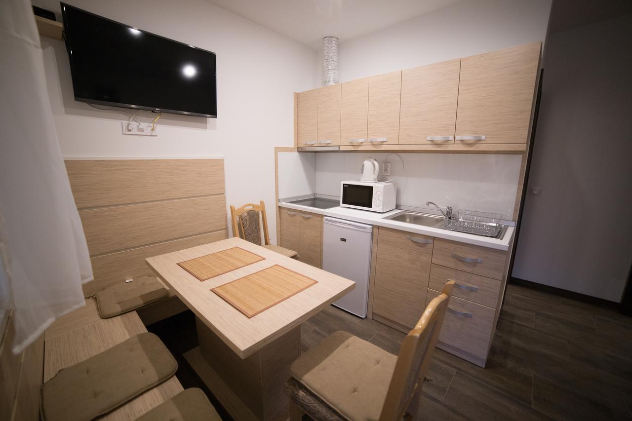 Relax Apartmanhaz มูราฮาลอม ภายนอก รูปภาพ